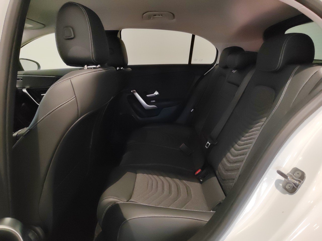 A 250 e phev Progressive Advanced auto - Certified