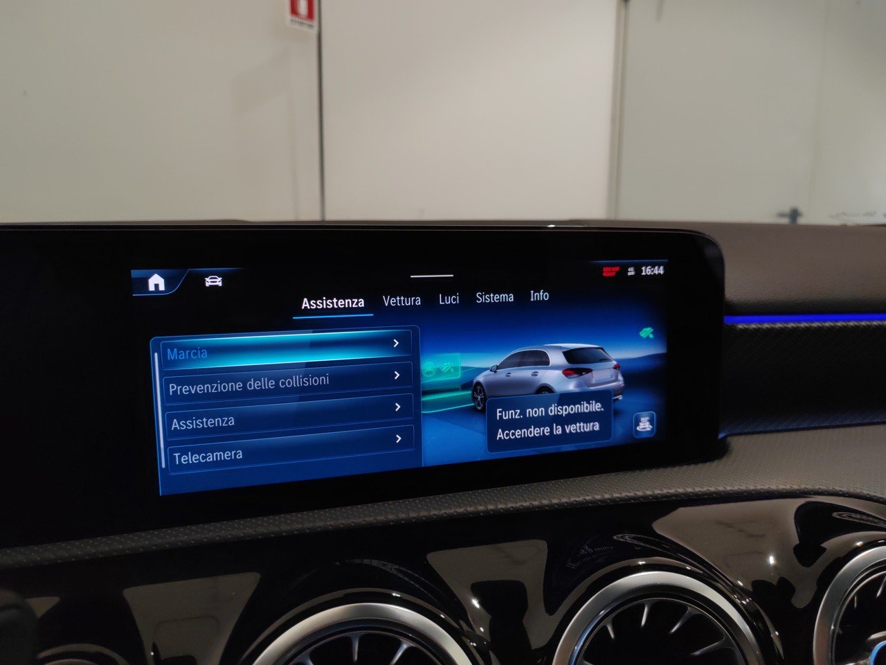 A 250 e phev Progressive Advanced auto - Certified