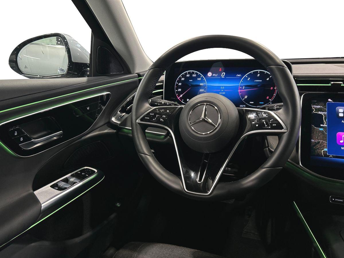 E SW 220 d Advanced auto - Certified