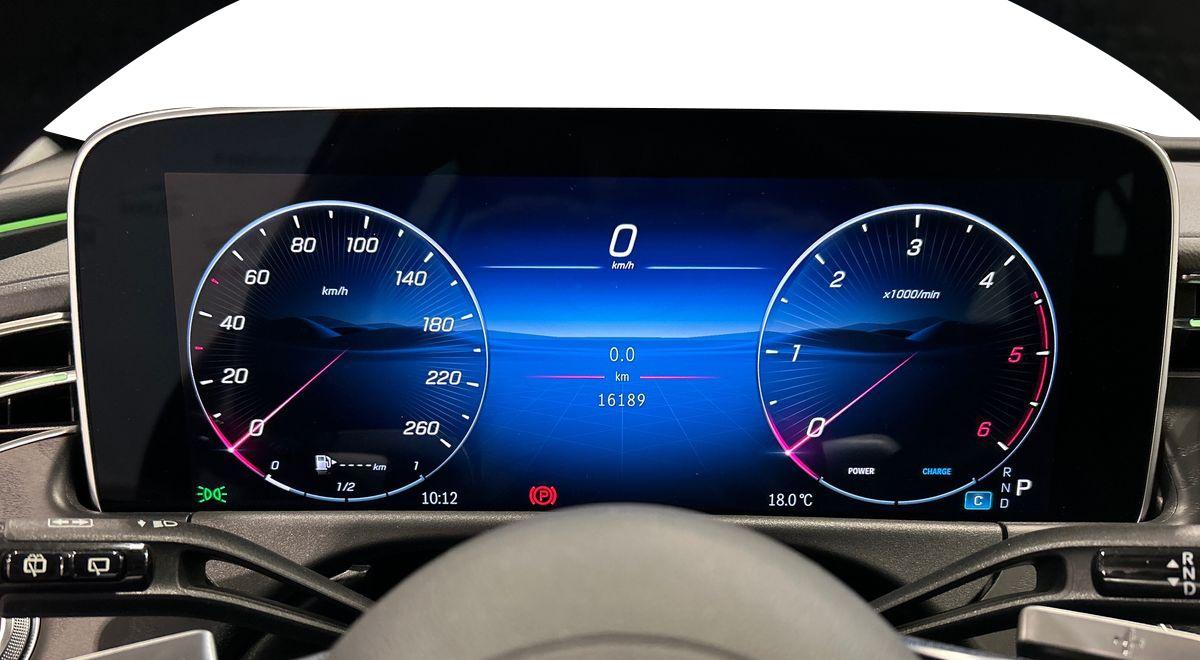 E SW 220 d Advanced auto - Certified