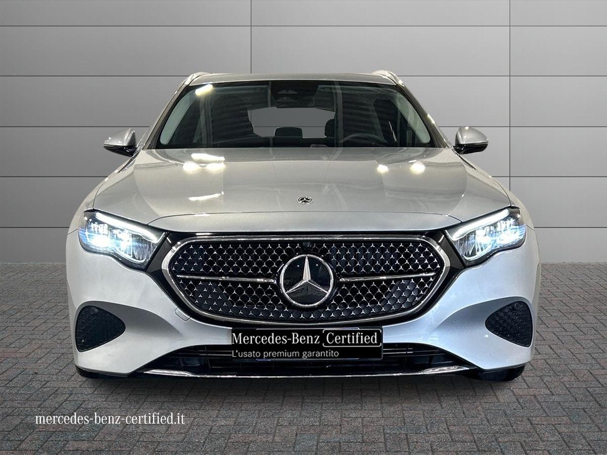 E SW 220 d Advanced auto - Certified