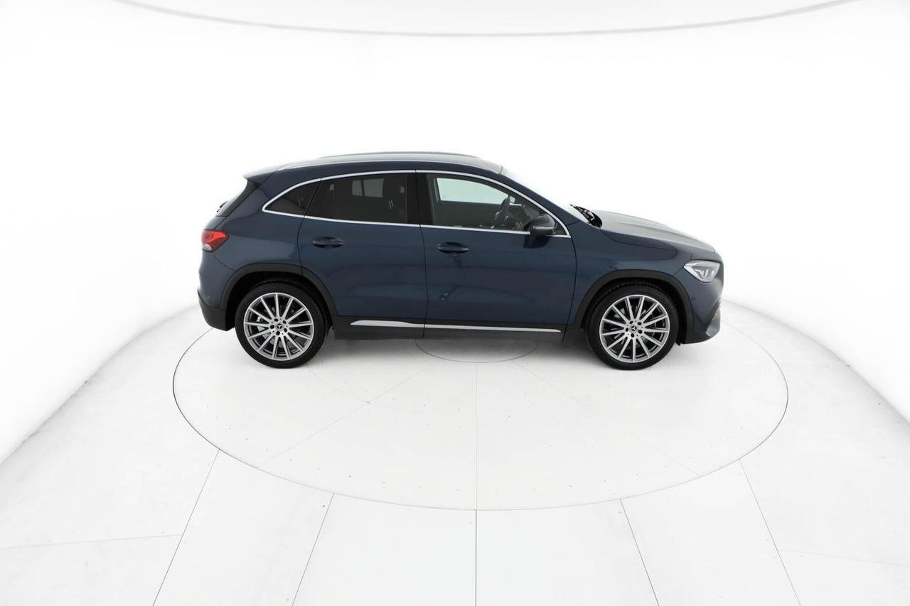 GLA 200 d Premium auto - Certified