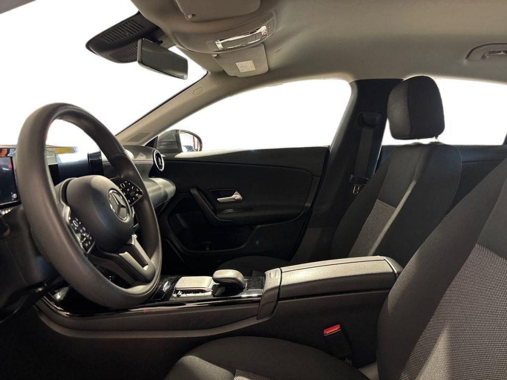 CLA Shooting Brake 200 d Executive auto - Certified