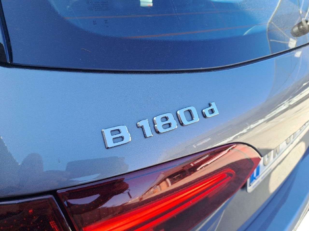 B 180 d AMG Line Advanced Plus Digital Edition aut - Certified