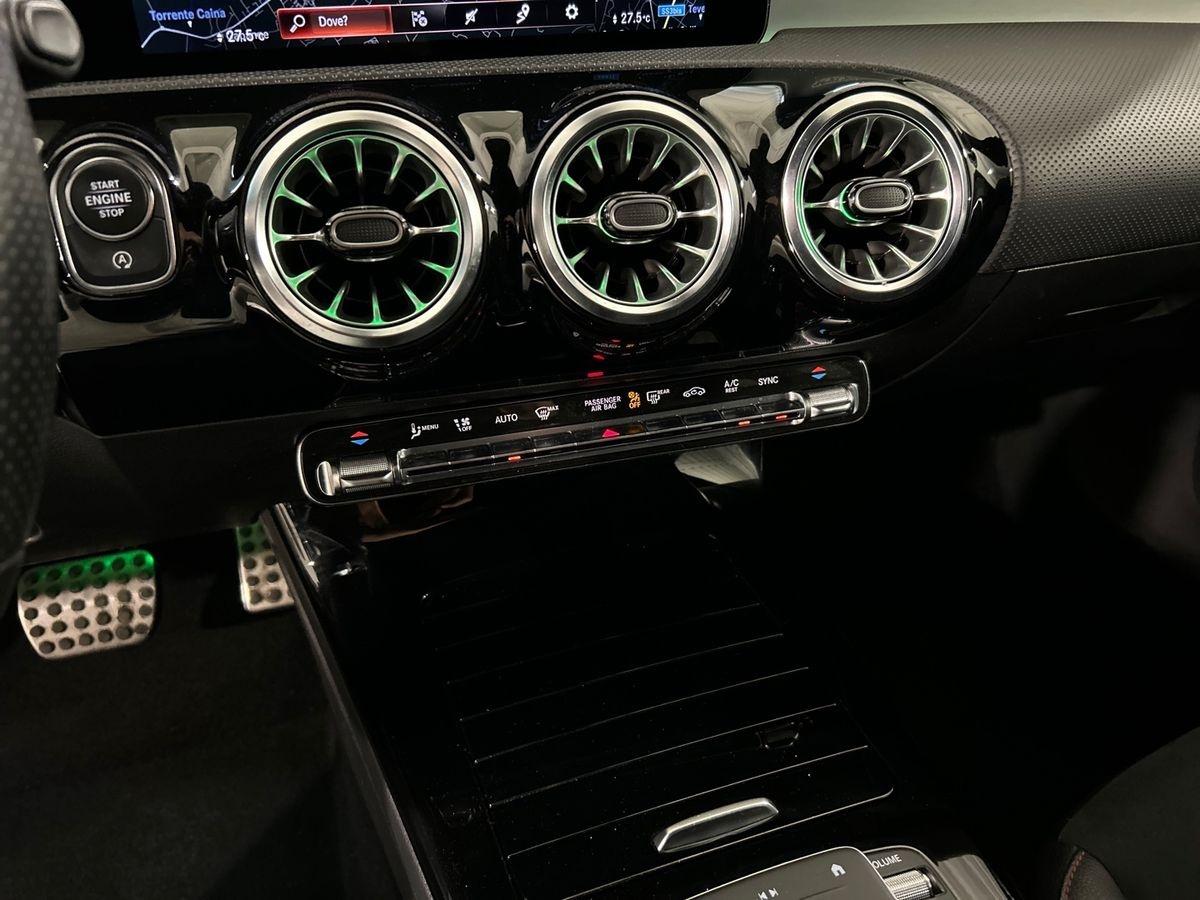CLA Shooting Brake 180 d Premium auto - Certified