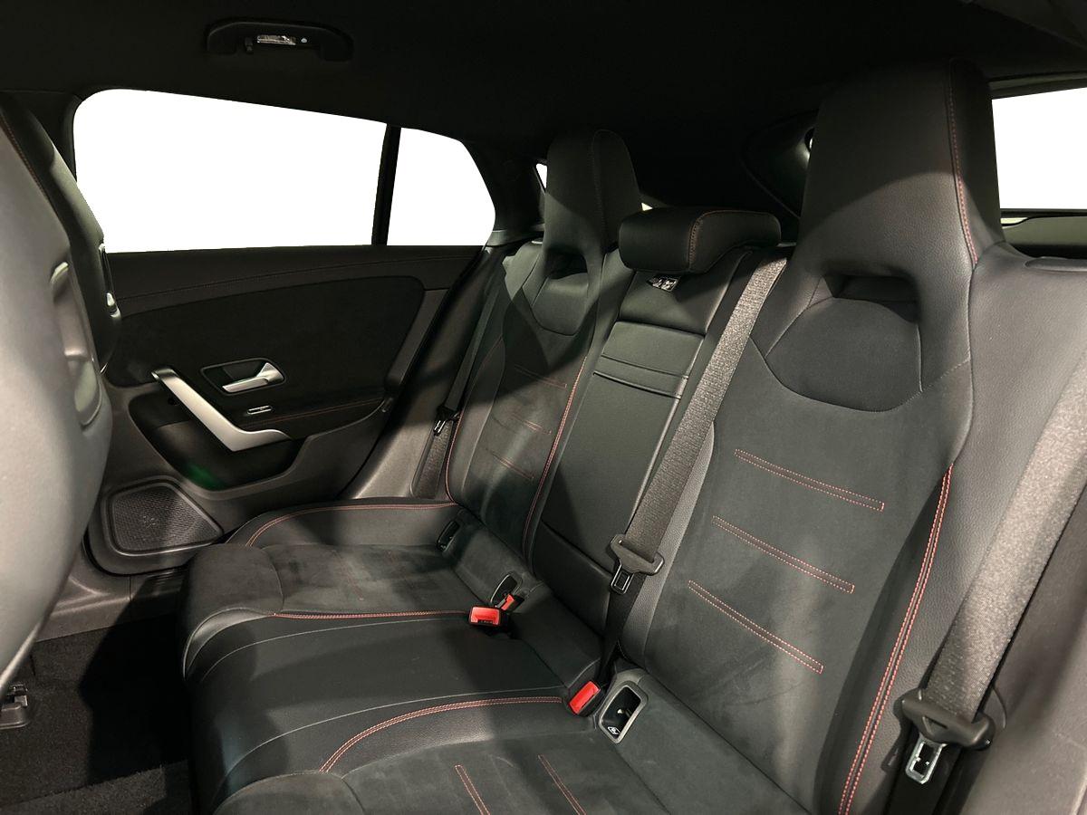 CLA Shooting Brake 180 d Premium auto - Certified