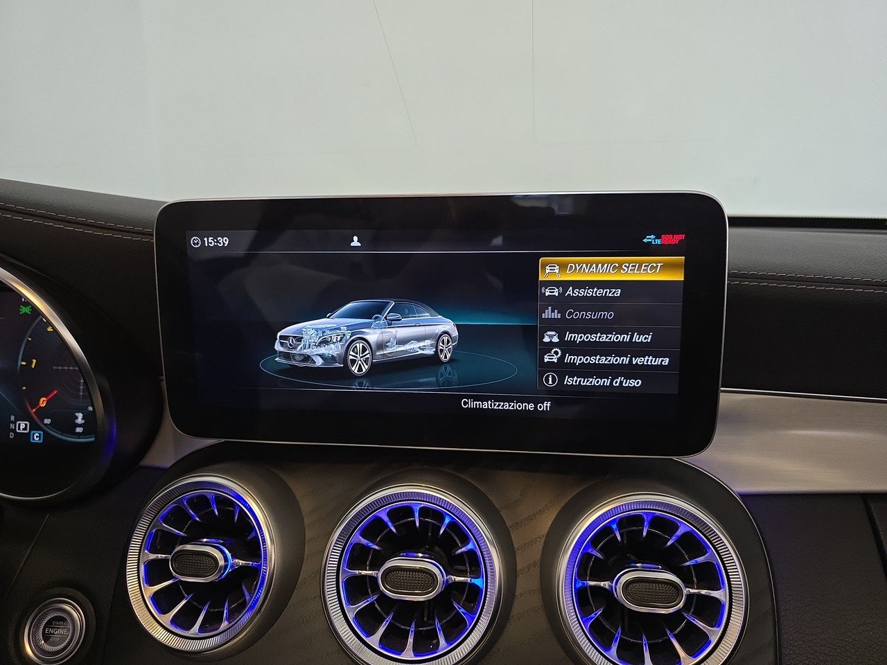 C Cabrio 220 d Premium Plus 4matic auto - Certified