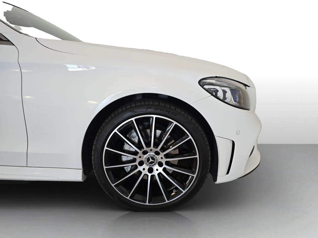 C Cabrio 220 d Premium Plus 4matic auto - Certified