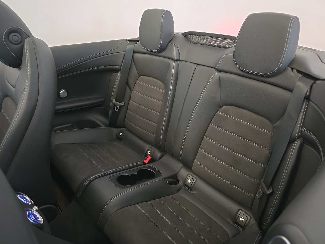 C Cabrio 220 d Premium Plus 4matic auto - Certified