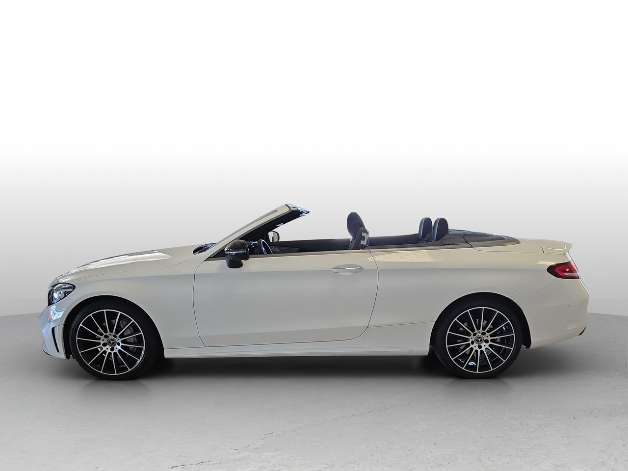C Cabrio 220 d Premium Plus 4matic auto - Certified