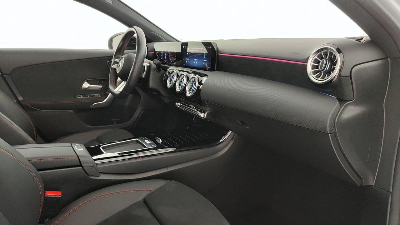 A 180 AMG Line Premium Plus auto - Certified