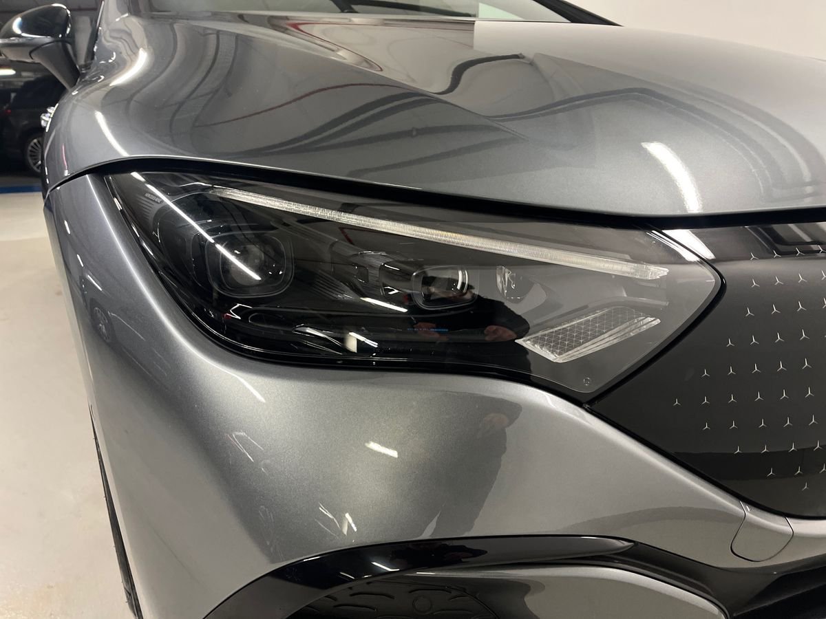 EQE 300 Premium Plus - Certified