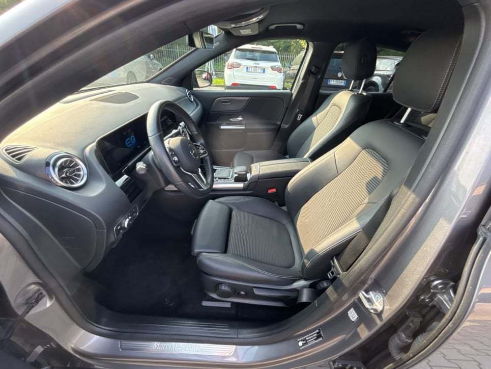 EQA 250 Sport Plus - Certified