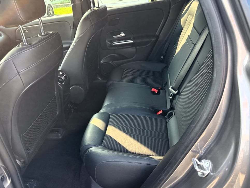 EQA 250 Sport Plus - Certified