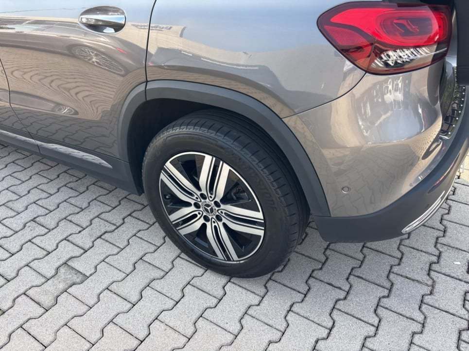 EQA 250 Sport Plus - Certified