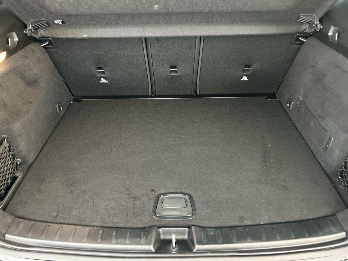 GLA 180 d Premium auto - Certified