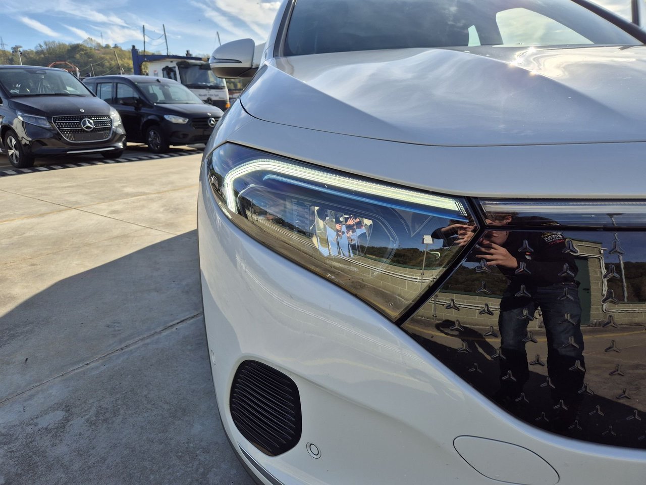 EQA 300 Progressive Advanced 4matic - Certified