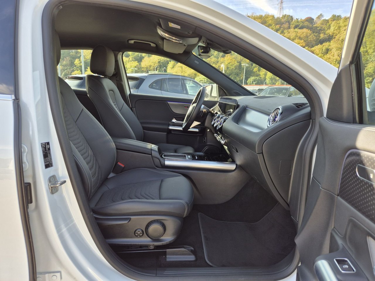 EQA 300 Progressive Advanced 4matic - Certified