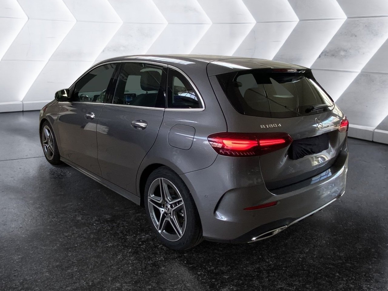 B 180 d AMG Line Advanced Plus auto - Certified
