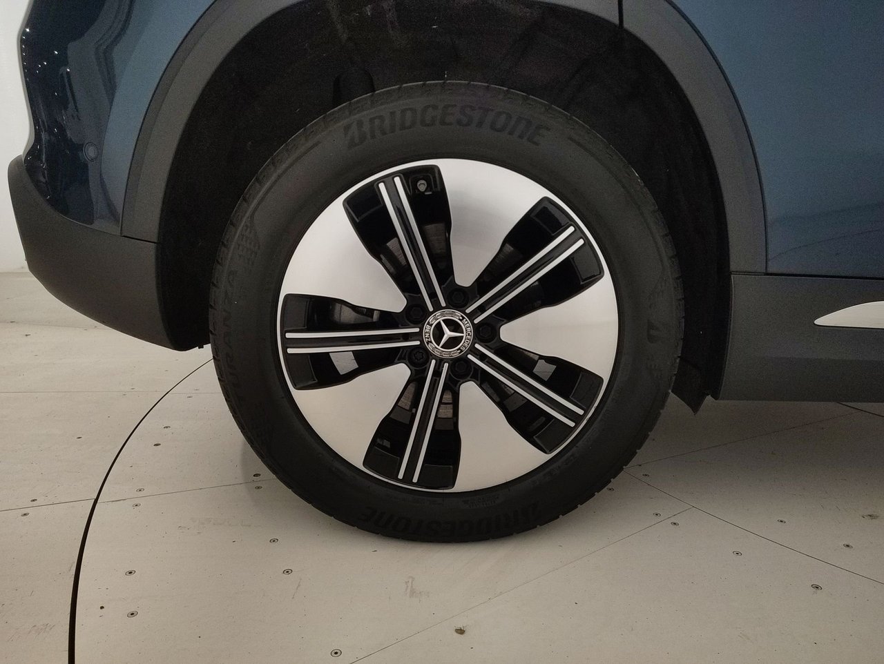 EQA 250 Sport Plus - Certified