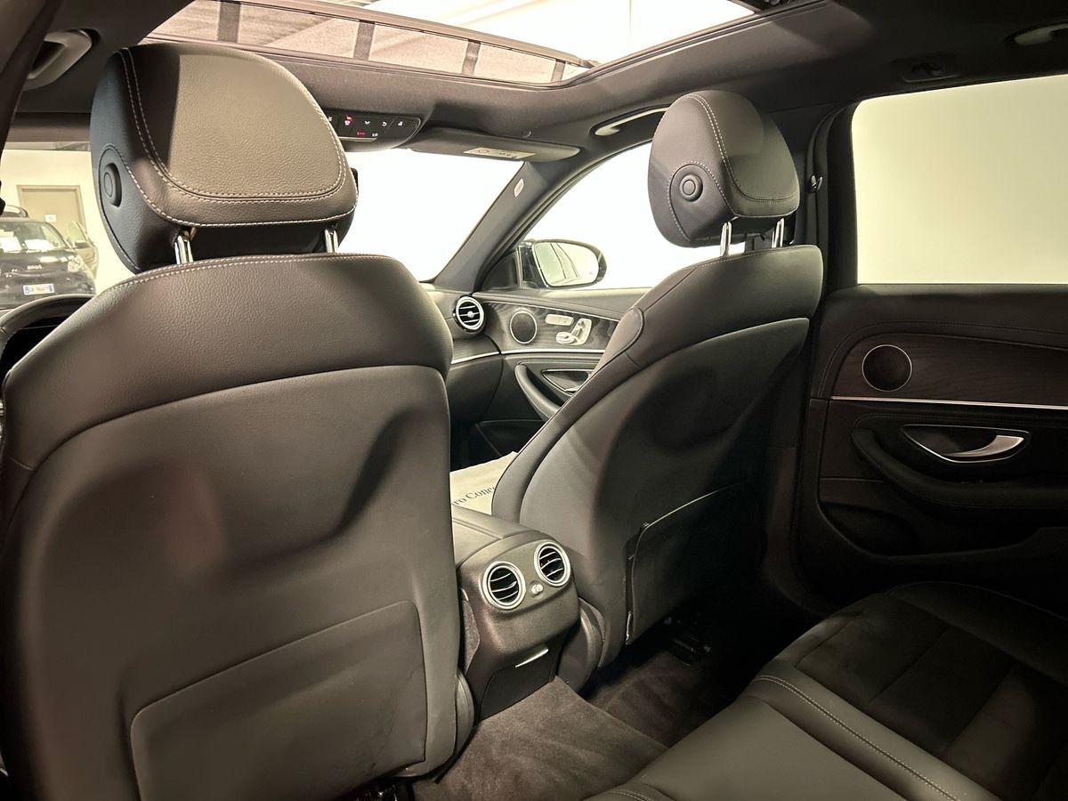 E SW 300 d mhev (eq-boost) Premium Plus 4matic aut - Certified