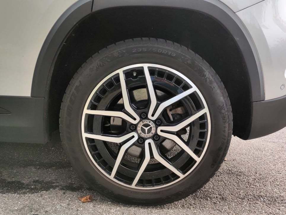 EQA 250 Premium Plus - Certified