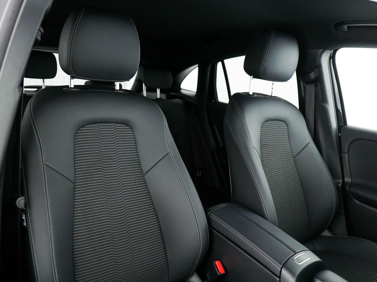 GLA 180 d Sport auto - Certified