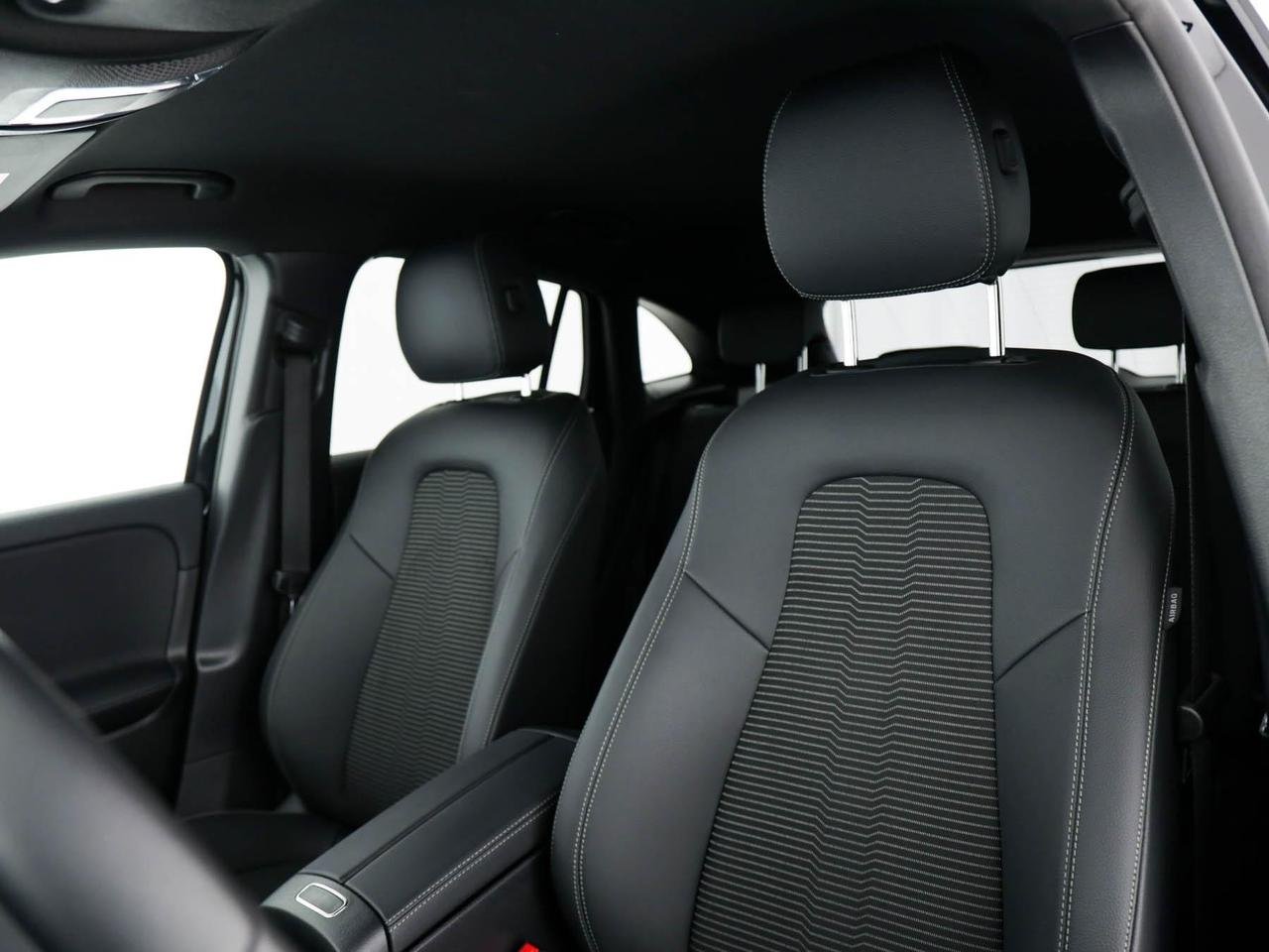 GLA 180 d Sport auto - Certified