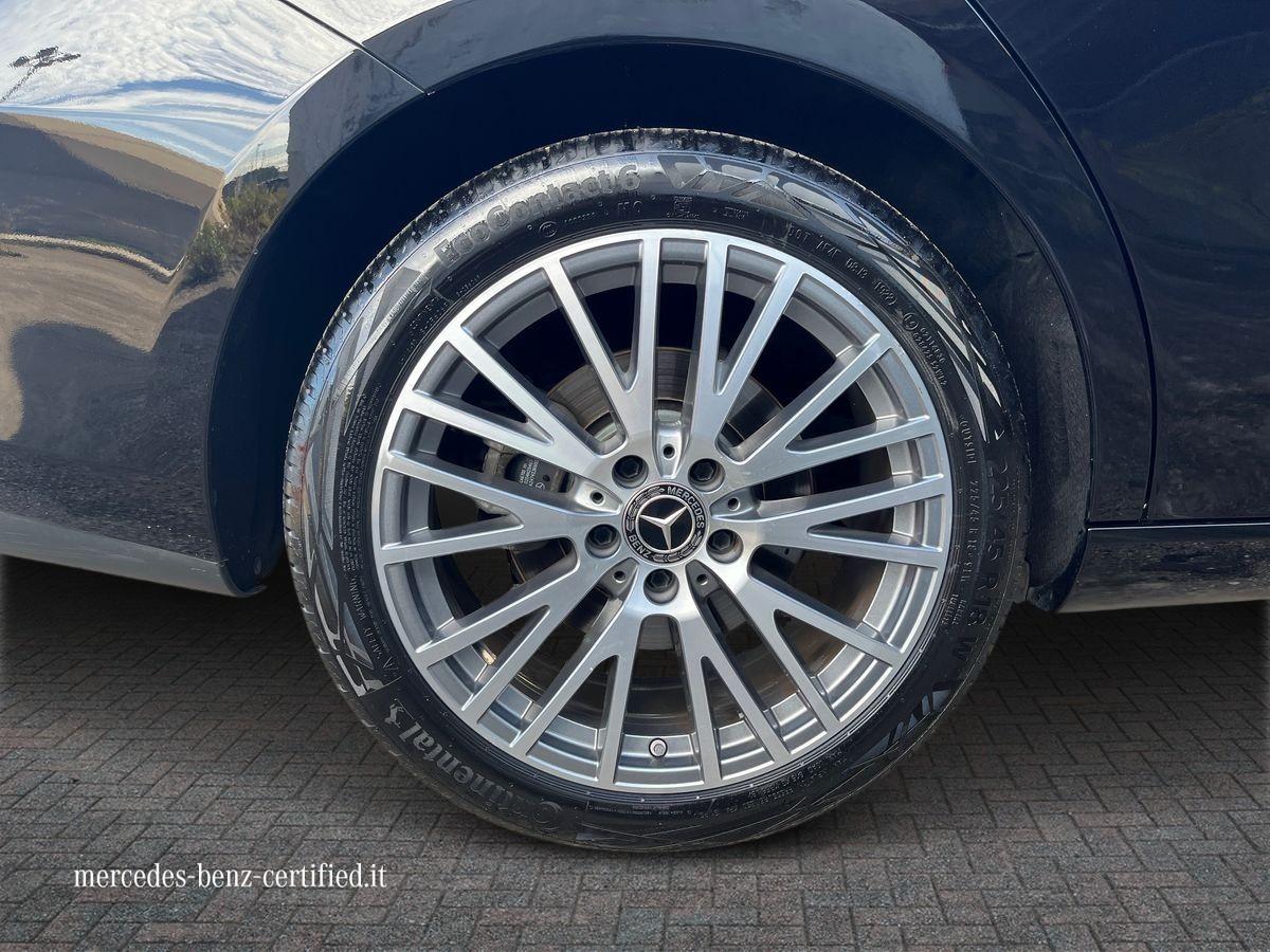 CLA Shooting Brake 180 d Sport auto - Certified