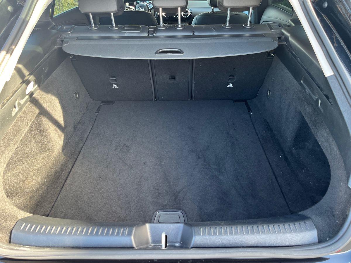 CLA Shooting Brake 180 d Sport auto - Certified