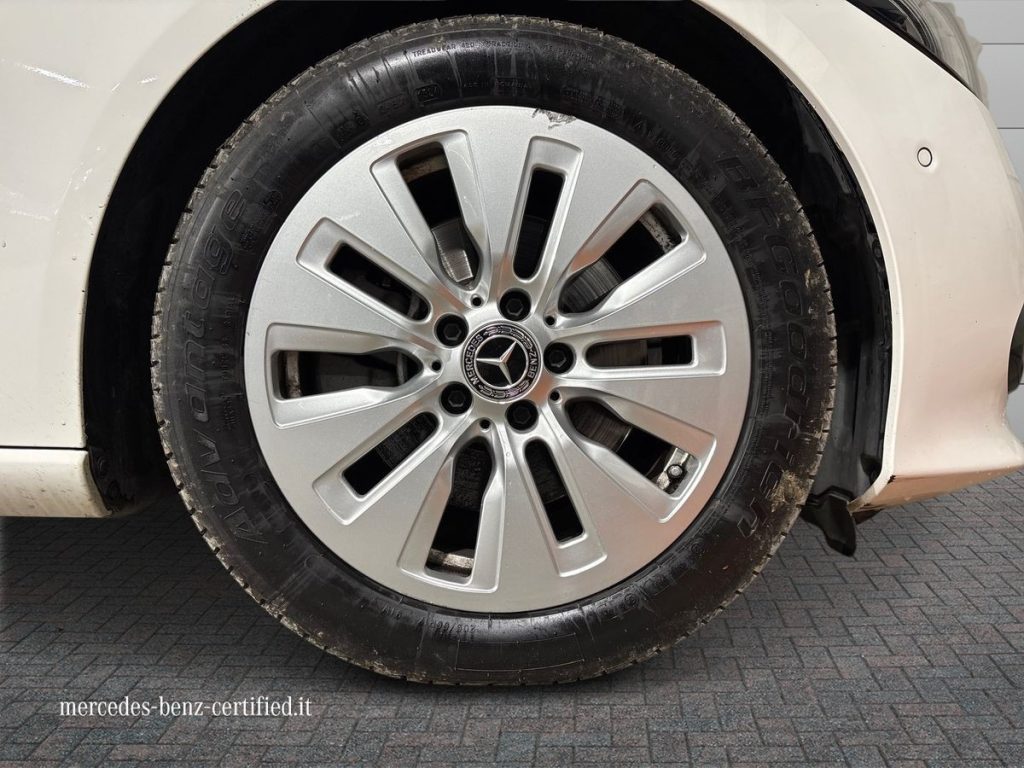 C SW 200 d mhev Business auto - Certified