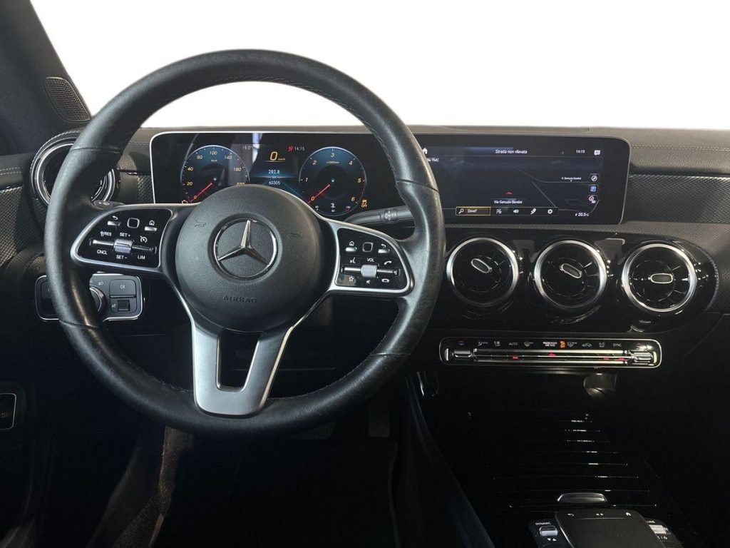 CLA Shooting Brake 200 d Sport auto - Certified