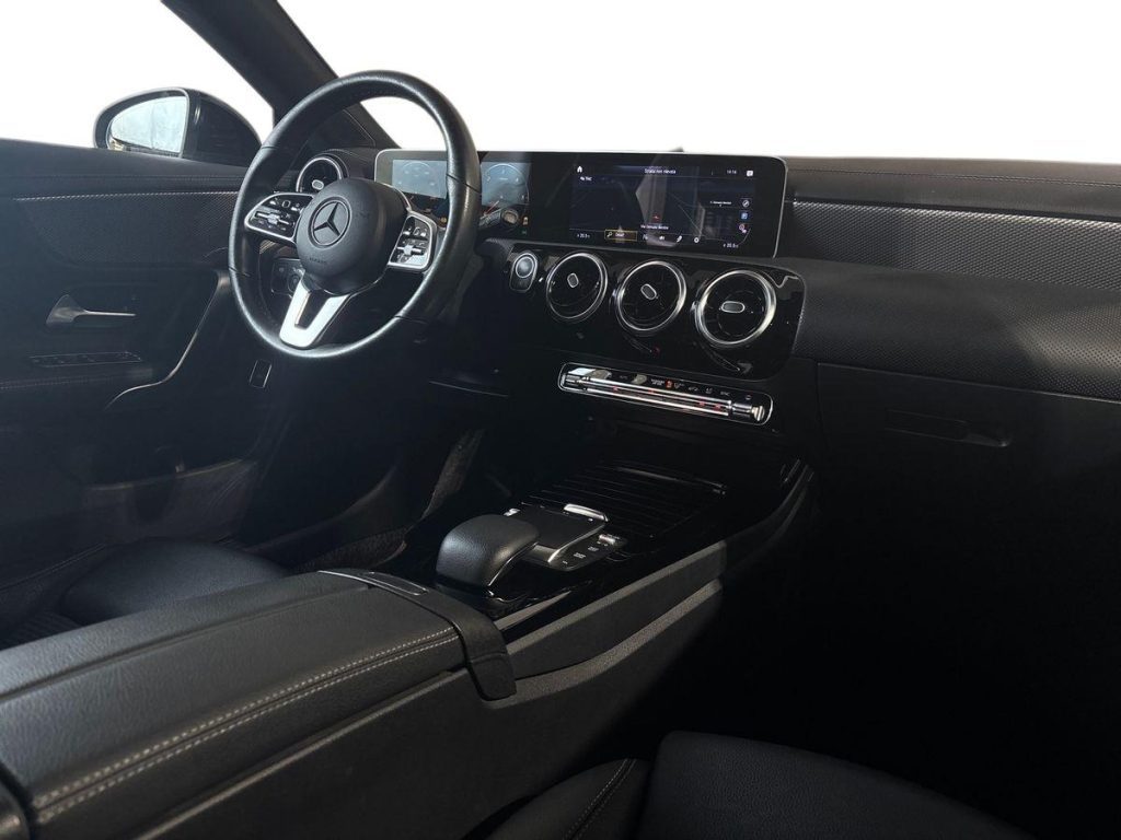 CLA Shooting Brake 200 d Sport auto - Certified