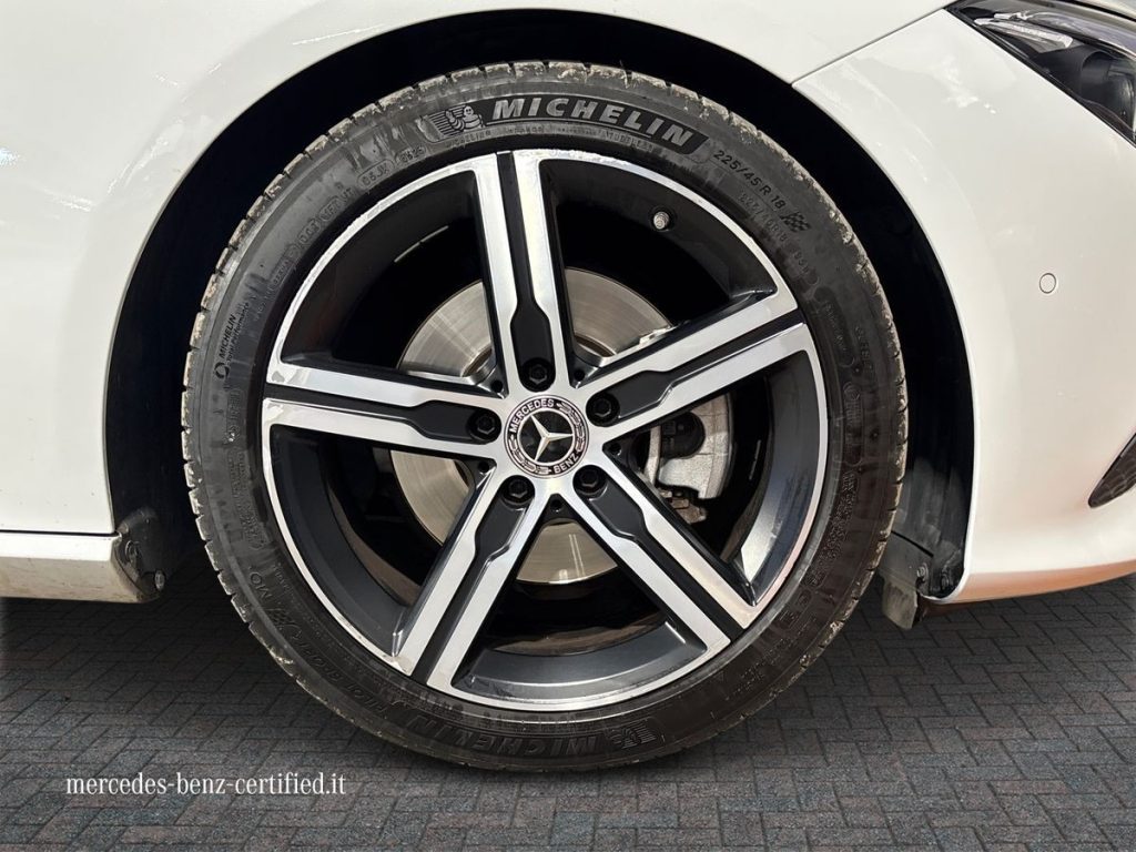 CLA Shooting Brake 200 d Sport auto - Certified