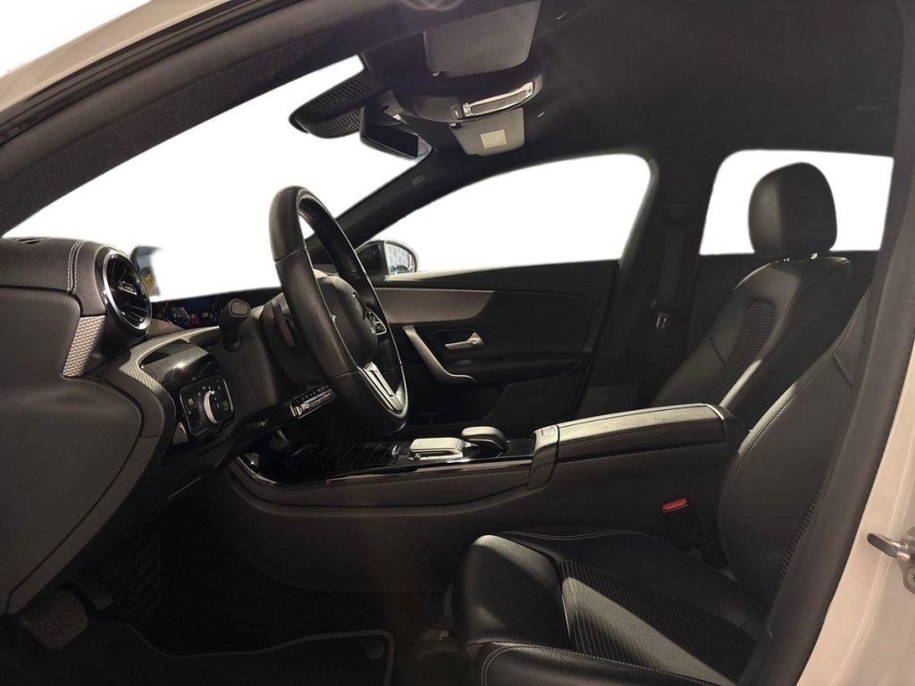 CLA Shooting Brake 200 d Sport auto - Certified