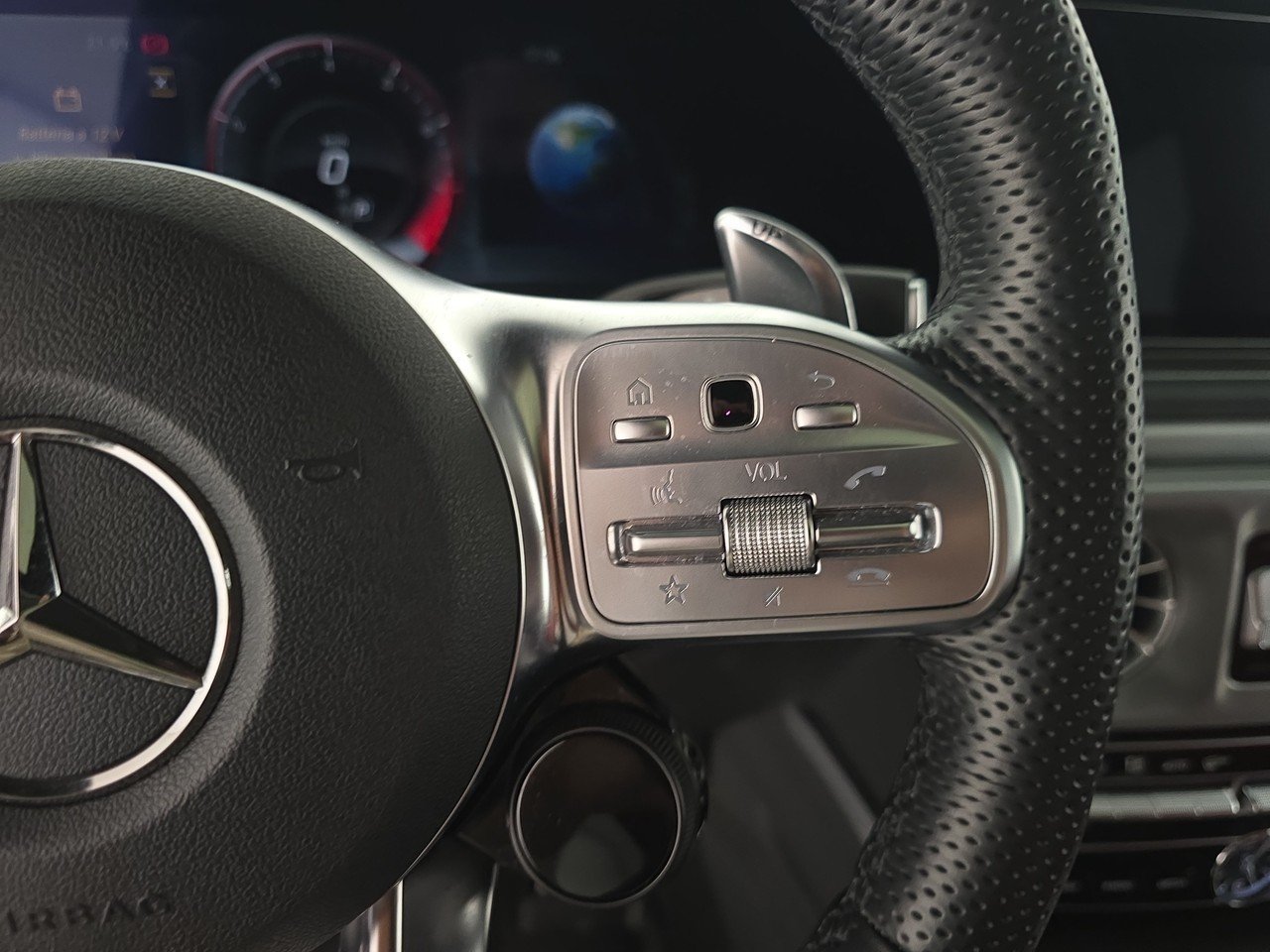 G AMG 63 585cv auto - Certified