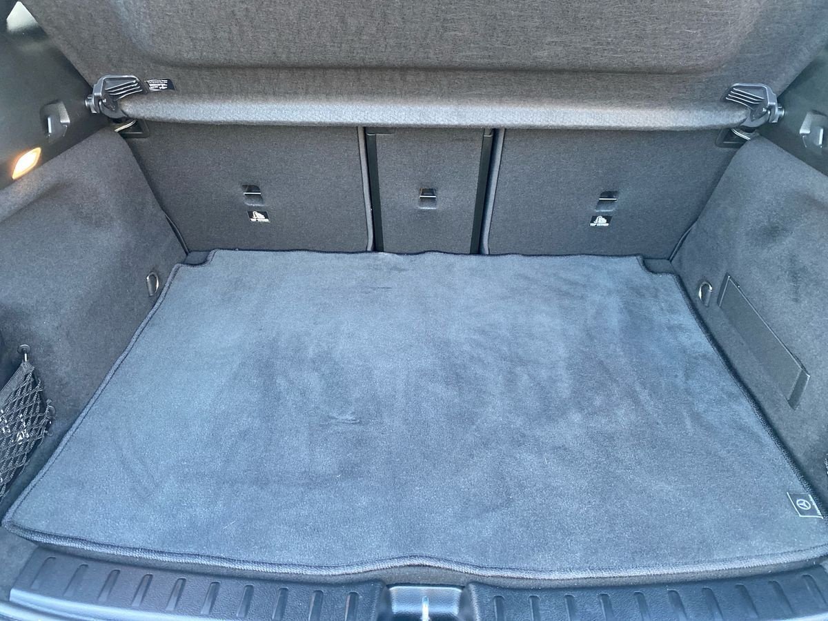 EQA 250 Premium - Certified