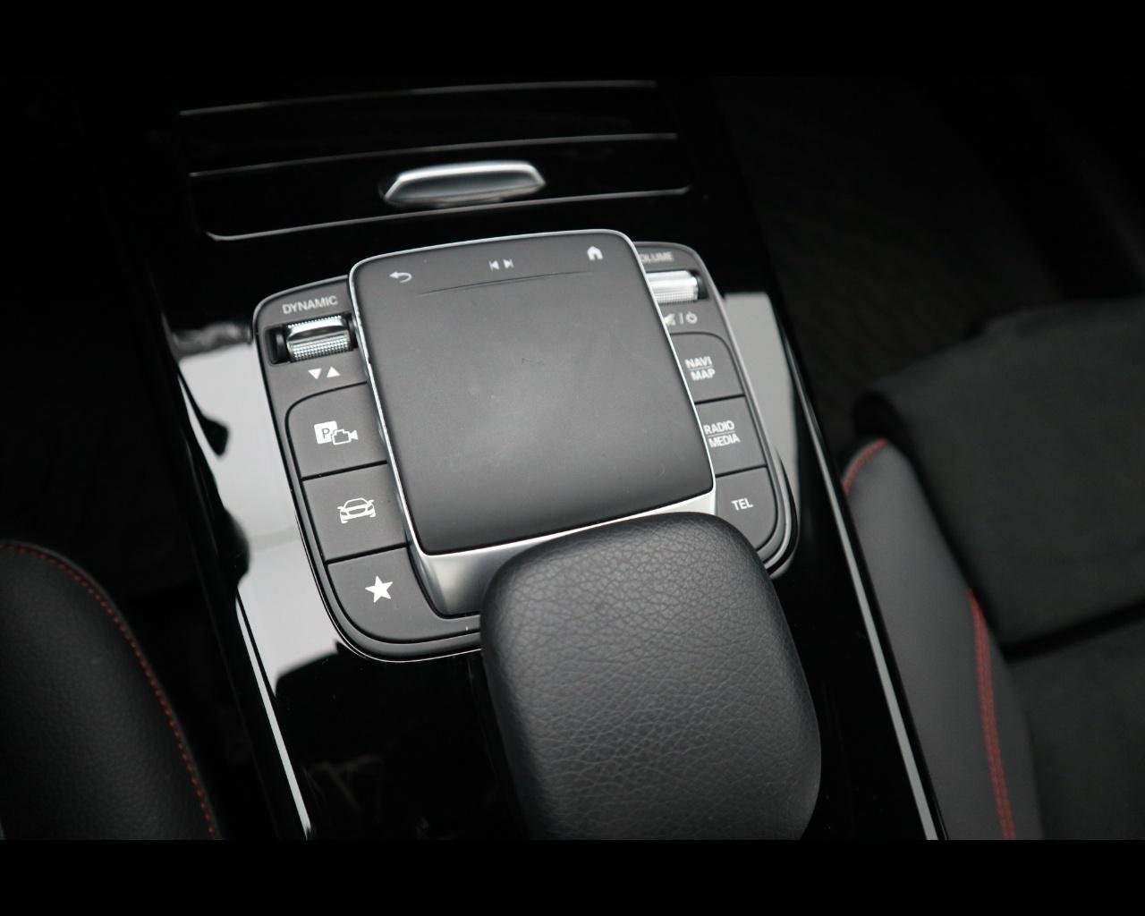 CLA Shooting Brake 200 d Premium auto - Certified