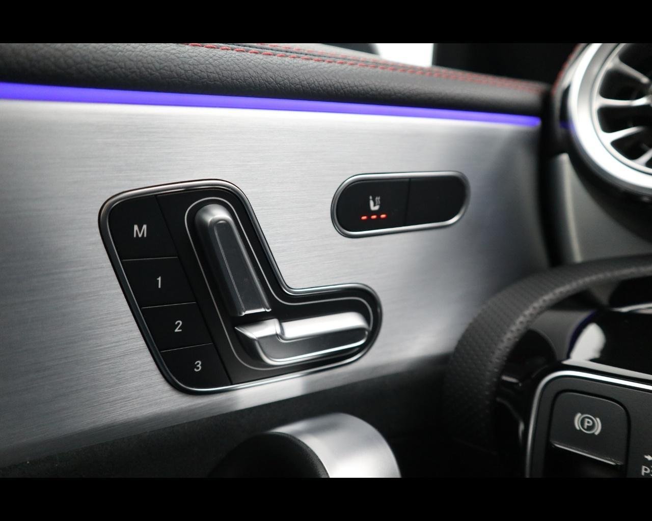 CLA Shooting Brake 200 d Premium auto - Certified