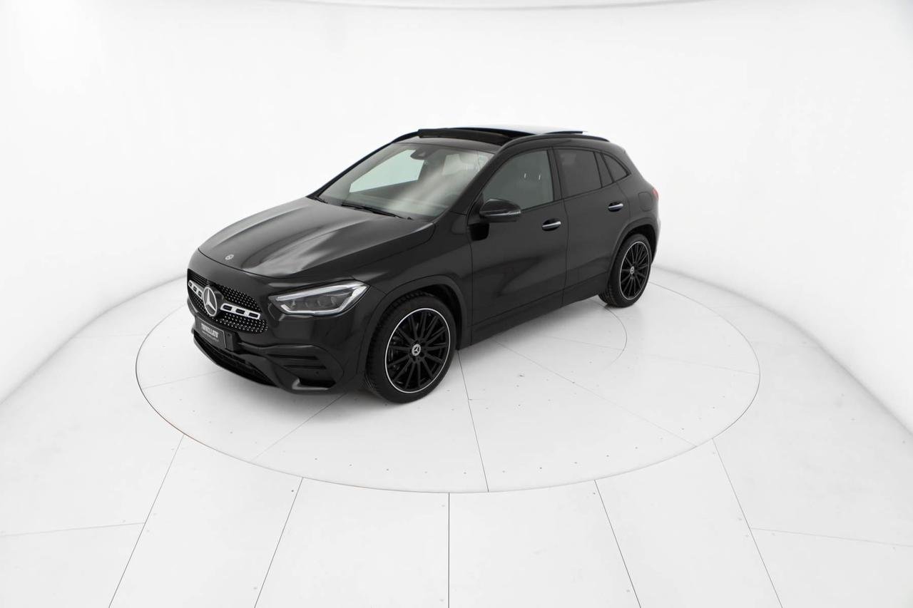 GLA 200 d Premium 4matic auto - Certified