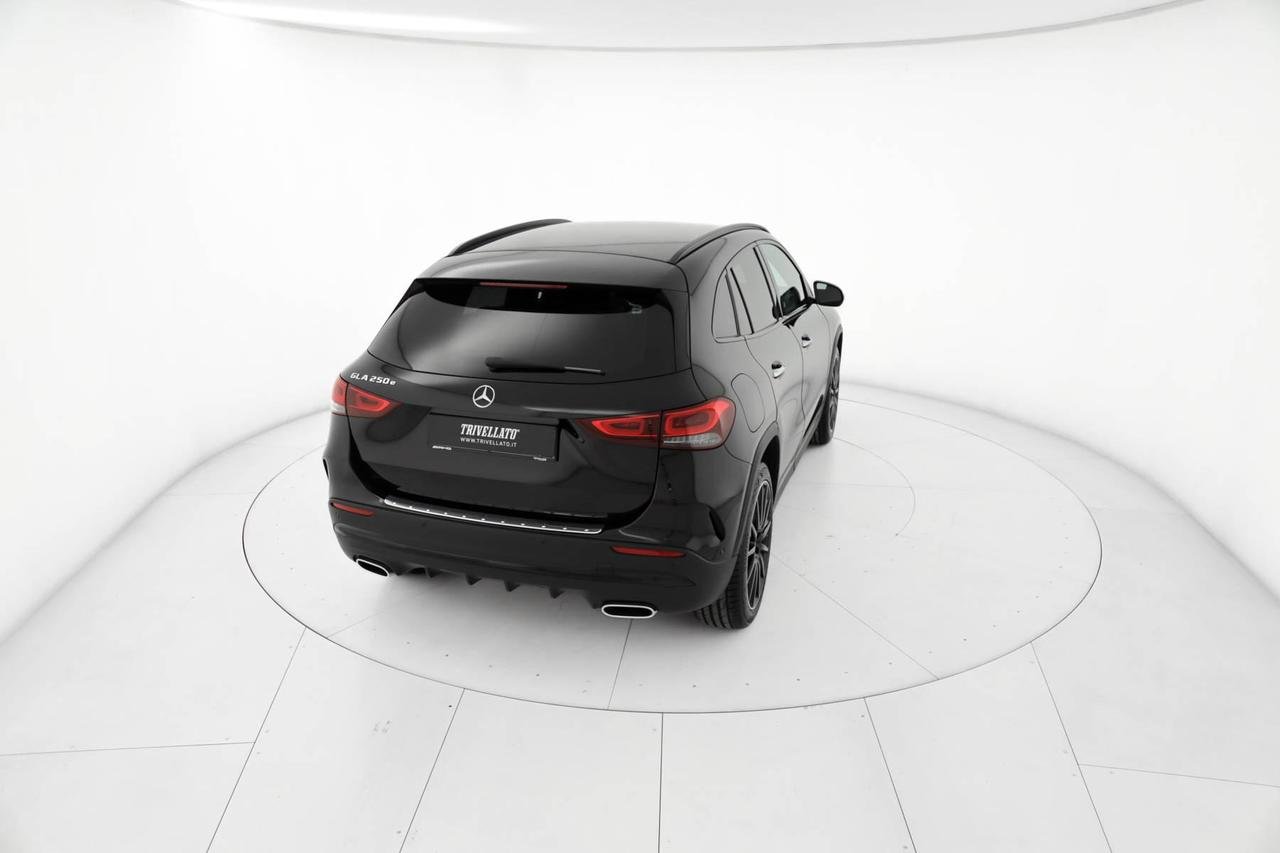 GLA 250 e phev (eq-power) Premium auto - Certified