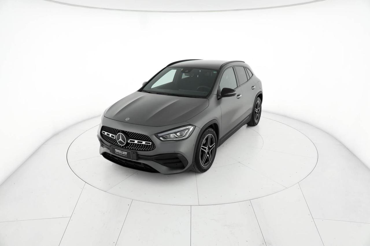 GLA 200 d Premium 4matic auto - Mercedes Certified