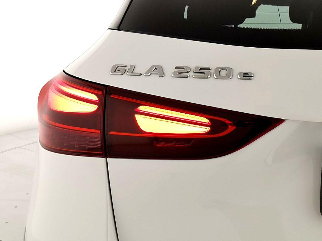 GLA 250 e phev Progressive Advanced Plus auto - Certified