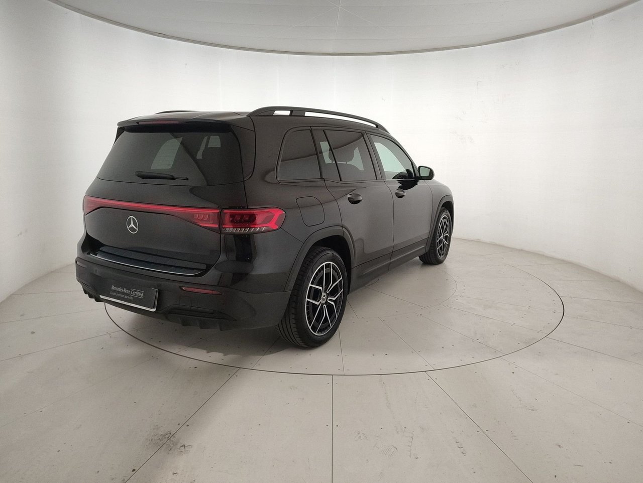 EQB 300 Premium 4matic - Certified