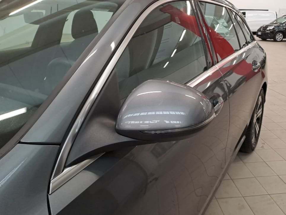 C SW 200 d mhev Advanced auto - Certified