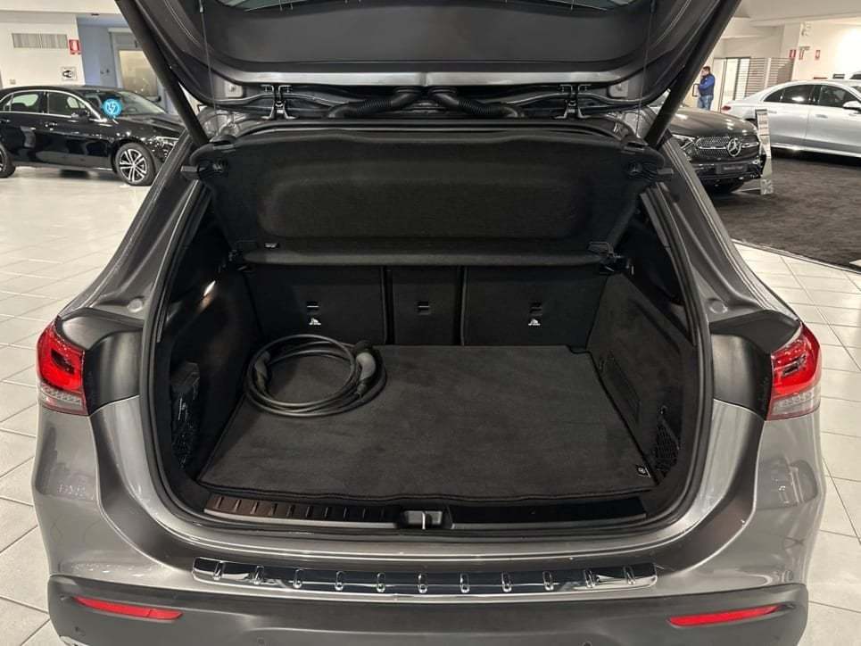 EQA 250 Sport Plus - Certified