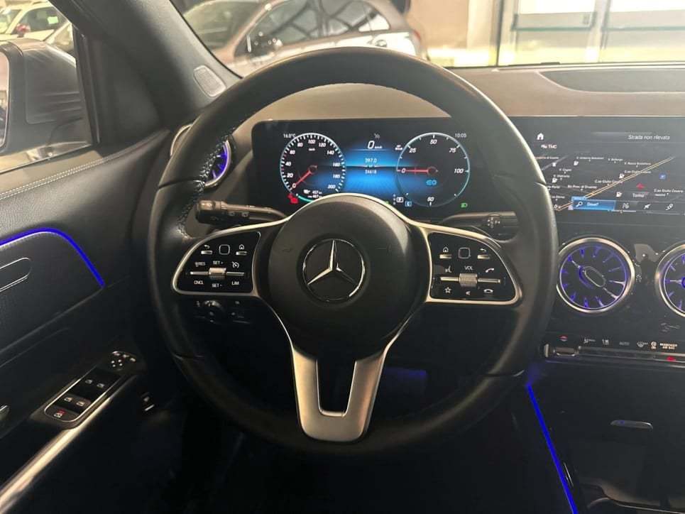 EQA 250 Sport Plus - Certified