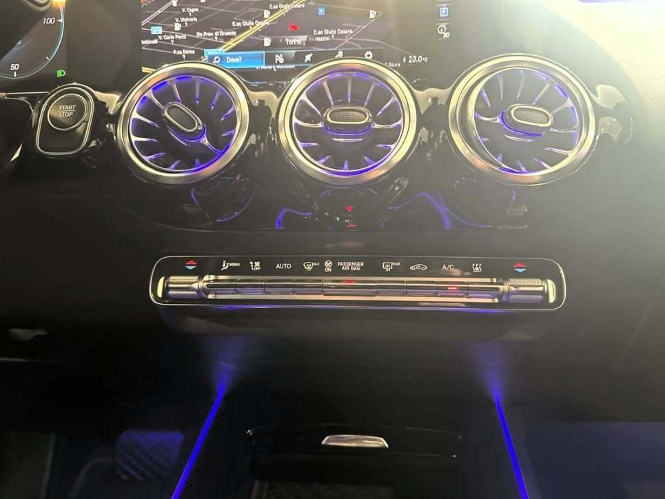 EQA 250 Sport Plus - Certified