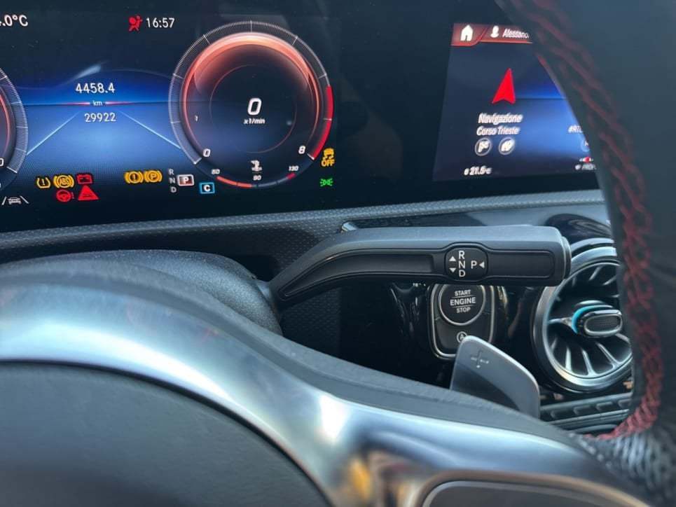 A 200 Premium Night edition auto - Certified