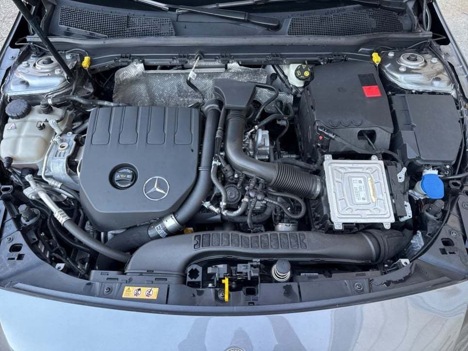 A 200 Premium Night edition auto - Certified